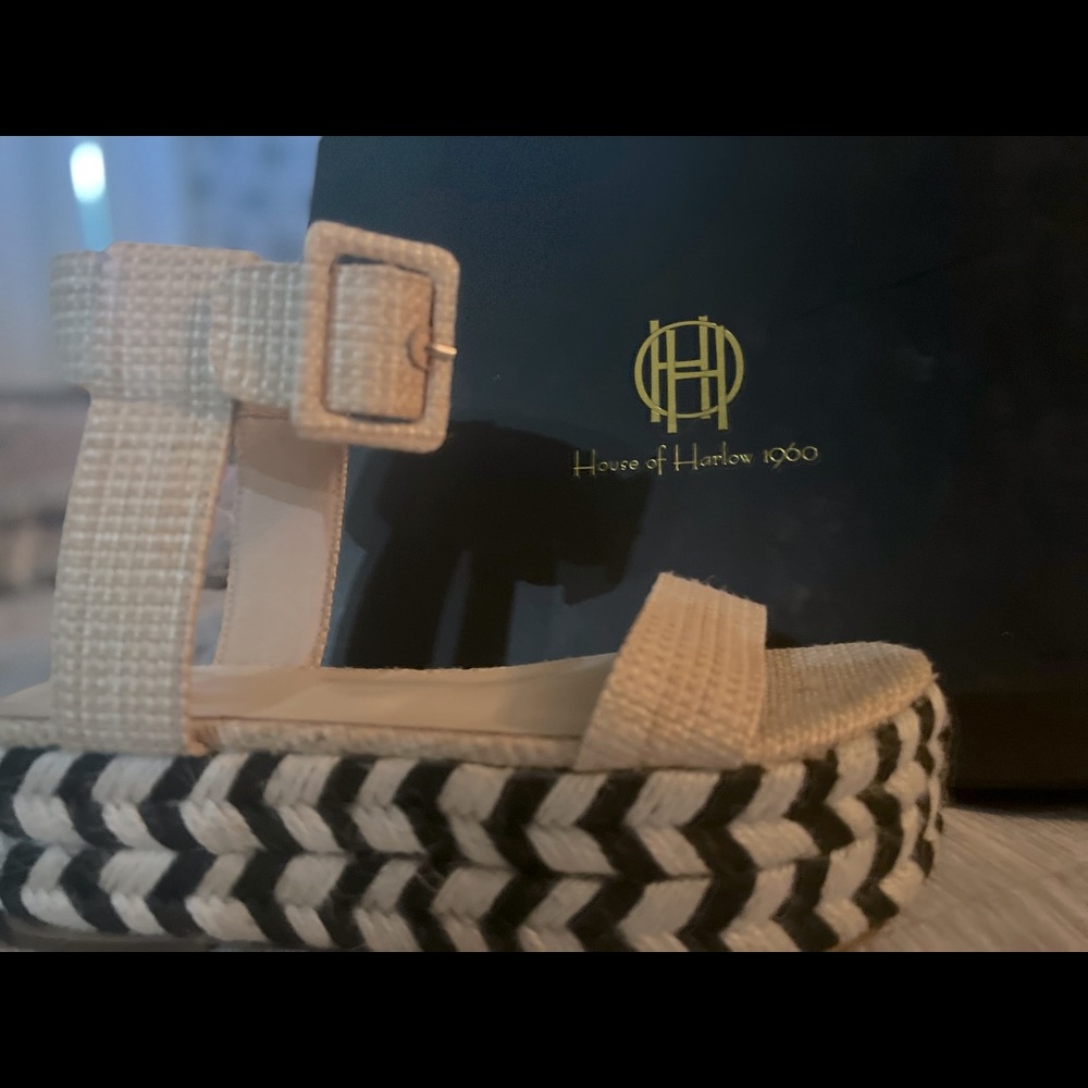House of Harlow